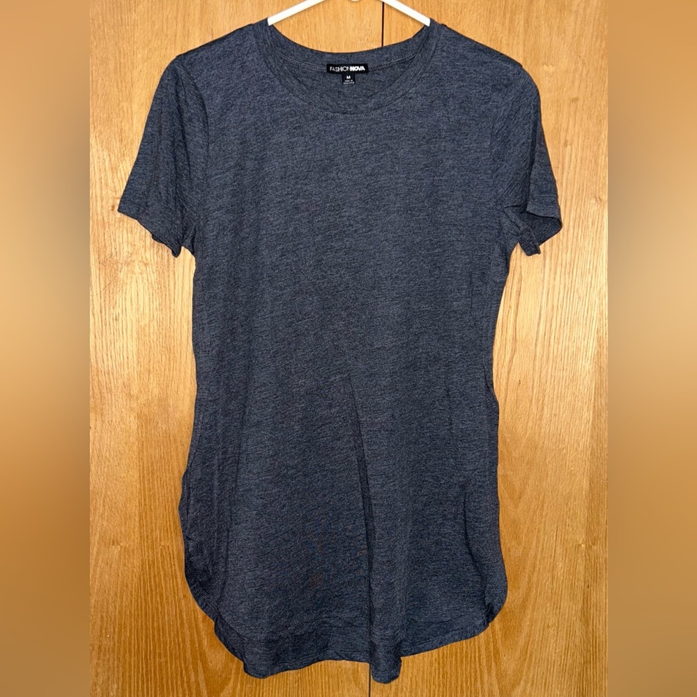 Long gray t-shirt